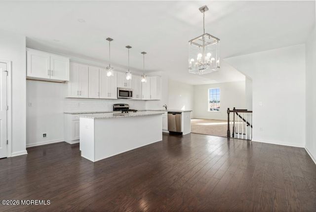 301 Discovery Road, Brick, NJ 08723