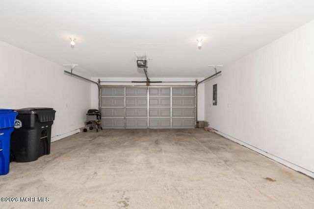 301 Discovery Road, Brick, NJ 08723