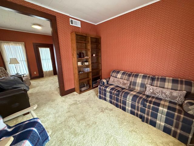 633 W Co Rd 475 S, Winslow, IN 47598