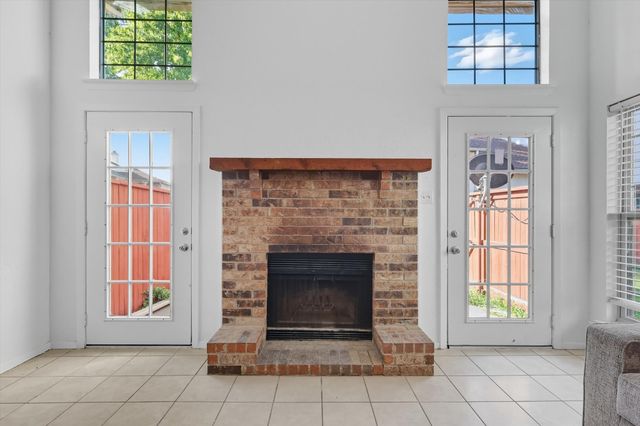910 Turtle Cove 148, Irving, TX 75060