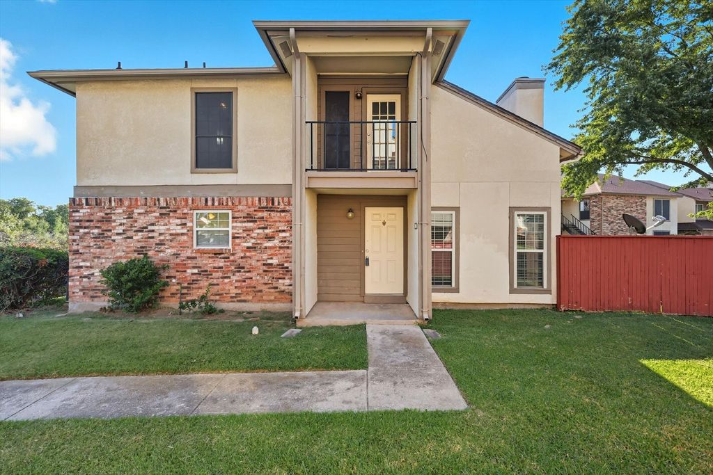910 Turtle Cove 148, Irving, TX 75060