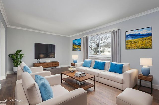 19944 Fenton Street, Roseville, MI 48066