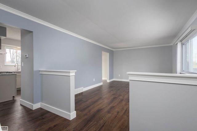 19944 Fenton Street, Roseville, MI 48066