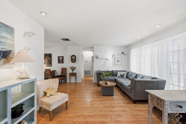 6315 NE 22nd Avenue, Fort Lauderdale, FL 33308