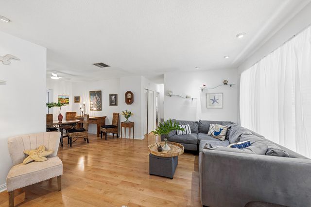 6315 NE 22nd Avenue, Fort Lauderdale, FL 33308