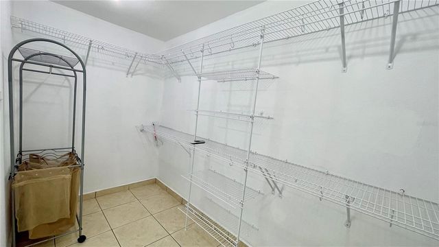 60 VALERIA, Vega Alta, PR 00692