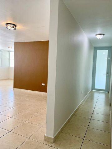 60 VALERIA, Vega Alta, PR 00692