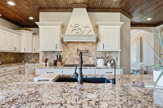 13160 S 68th Avenue E, Bixby, OK 74008