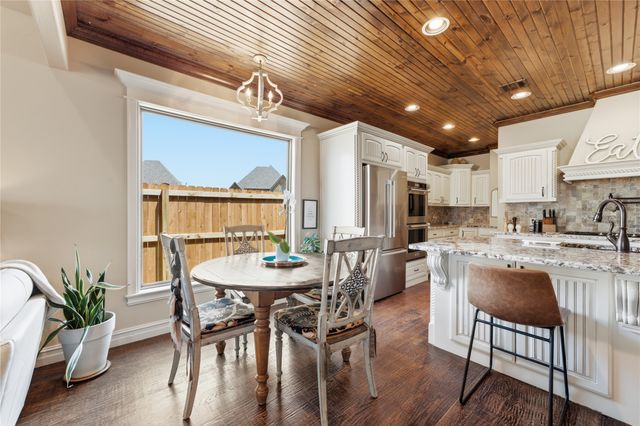 13160 S 68th Avenue E, Bixby, OK 74008