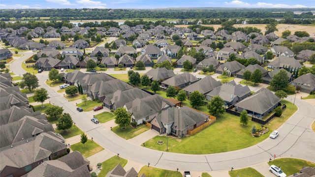 13160 S 68th Avenue E, Bixby, OK 74008