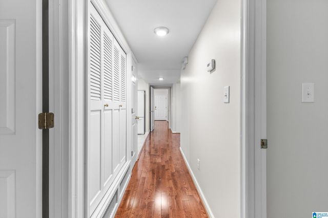 1851 Rockwood Rd, Vestavia Hills, AL 35216