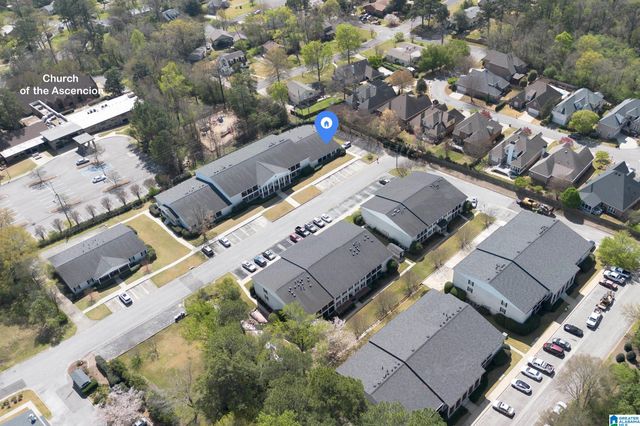 1851 Rockwood Rd, Vestavia Hills, AL 35216