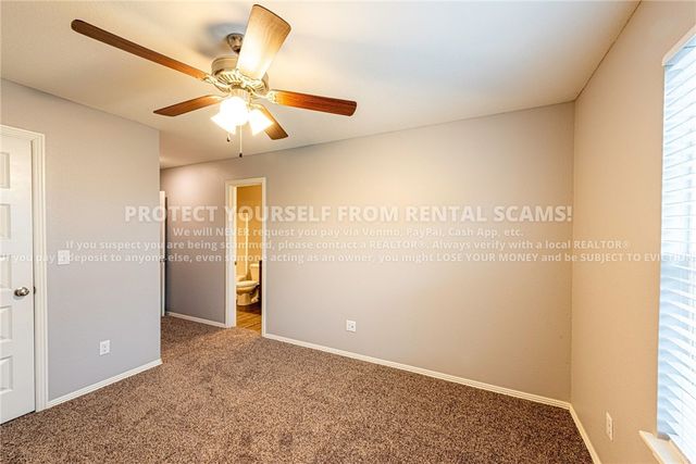 1374 N Corsica Drive, Fayetteville, AR 72704