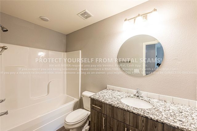 1374 N Corsica Drive, Fayetteville, AR 72704