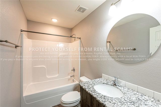 1374 N Corsica Drive, Fayetteville, AR 72704