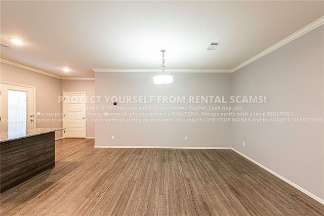 1374 N Corsica Drive, Fayetteville, AR 72704