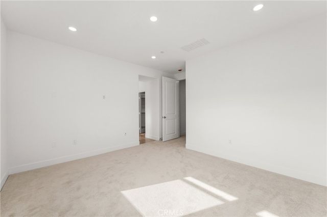 647 Gadwall, Irvine, CA 92618