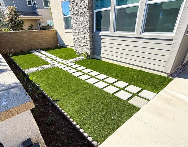 647 Gadwall, Irvine, CA 92618