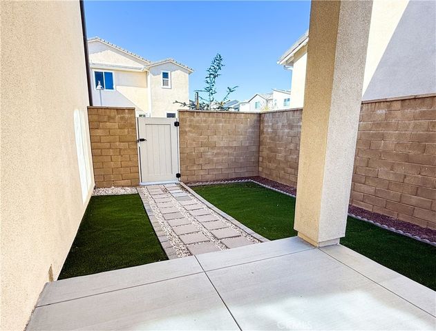 647 Gadwall, Irvine, CA 92618