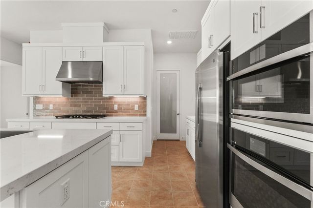 647 Gadwall, Irvine, CA 92618