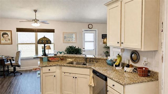 16396 Edgewater Circle, Loxley, AL 36551