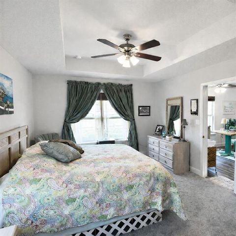 16396 Edgewater Circle, Loxley, AL 36551