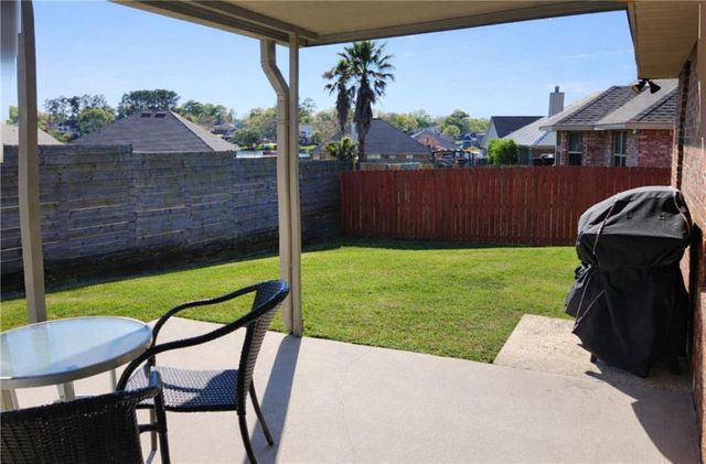 16396 Edgewater Circle, Loxley, AL 36551