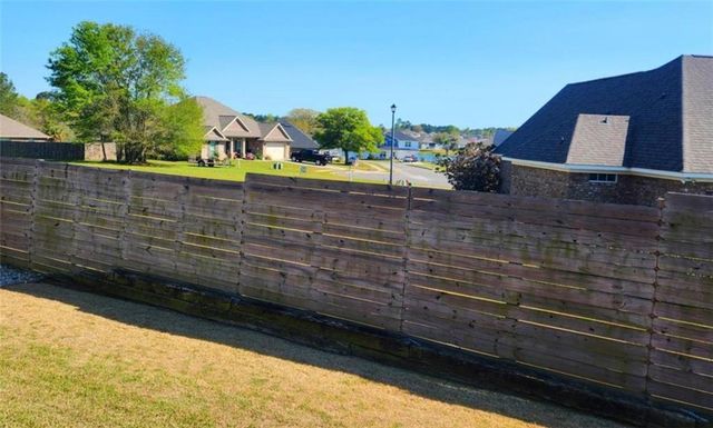 16396 Edgewater Circle, Loxley, AL 36551