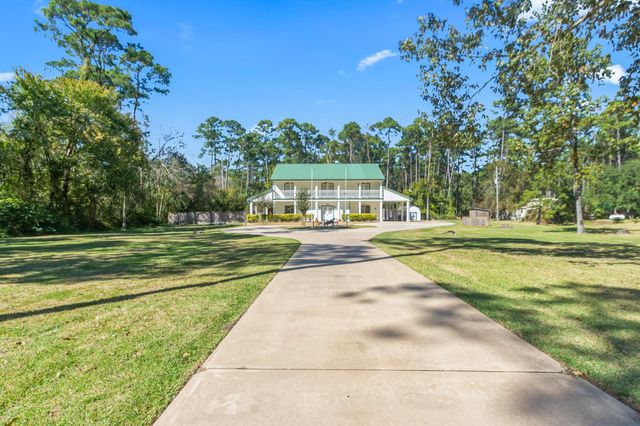 7316 Pine Drive, Alvin, TX 77511
