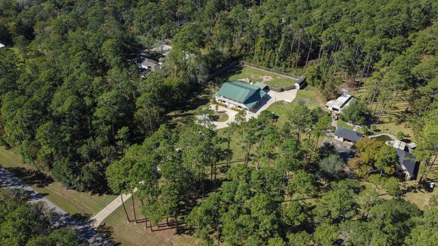 7316 Pine Drive, Alvin, TX 77511