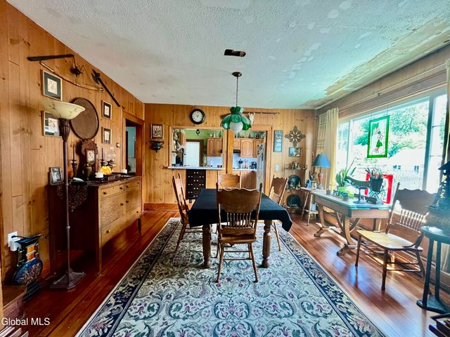 1828 Helderberg Avenue, Rotterdam, NY 12306