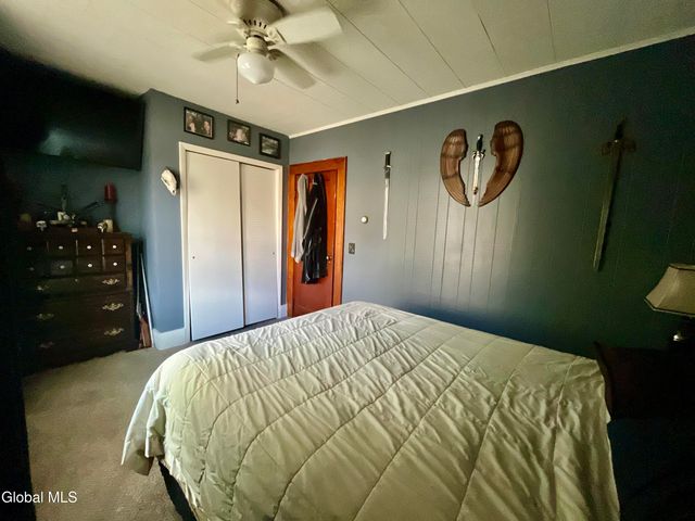 1828 Helderberg Avenue, Rotterdam, NY 12306