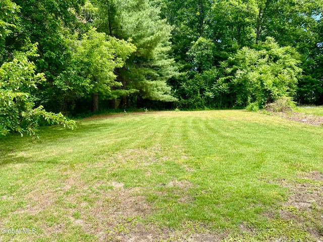 1828 Helderberg Avenue, Rotterdam, NY 12306
