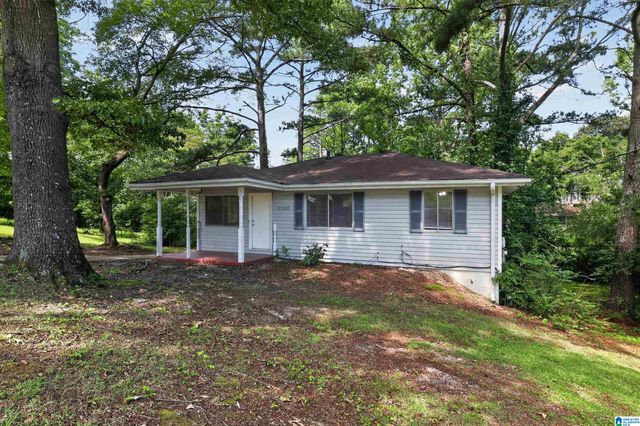 1700 4TH WAY NW, Center Point, AL 35215