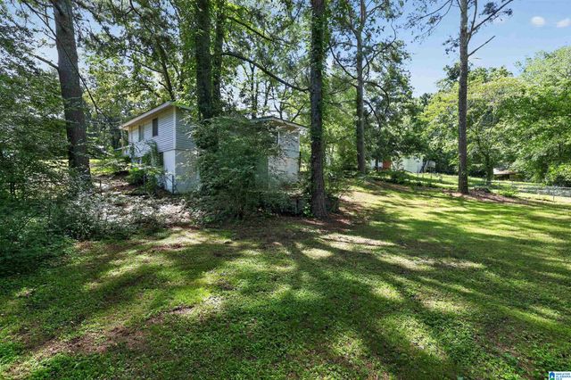 1700 4TH WAY NW, Center Point, AL 35215