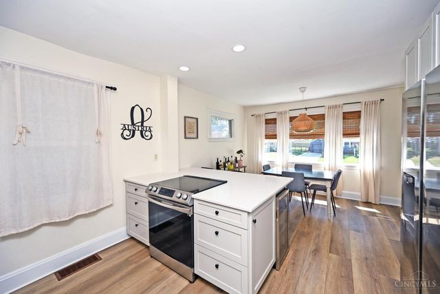3754 N Berkley Circle, Silverton, OH 45236