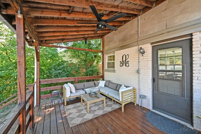3754 N Berkley Circle, Silverton, OH 45236