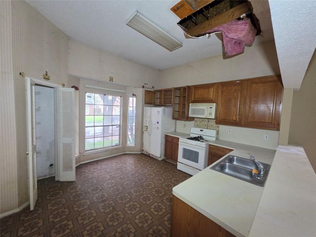 6915 Cape Forward Drive, Houston, TX 77083