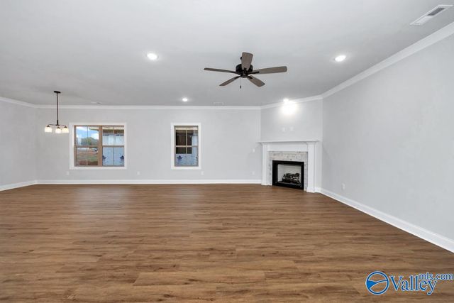 142 Old Forest Road, Meridianville, AL 35759