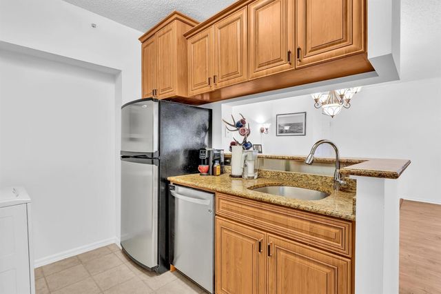 4216 TUSCANY Way 4216, Boynton Beach, FL 33435