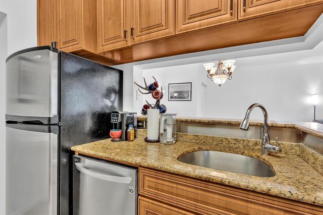 4216 TUSCANY Way 4216, Boynton Beach, FL 33435