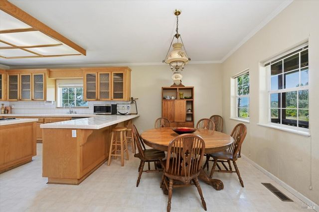 17860 Deer Hill Rd, Hidden Valley Lake, CA 95467