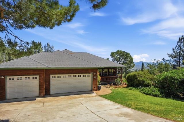 17860 Deer Hill Rd, Hidden Valley Lake, CA 95467