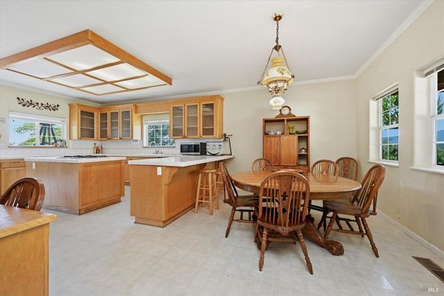 17860 Deer Hill Rd, Hidden Valley Lake, CA 95467