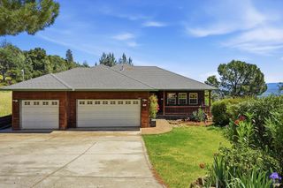 17860 Deer Hill Rd, Hidden Valley Lake, CA 95467