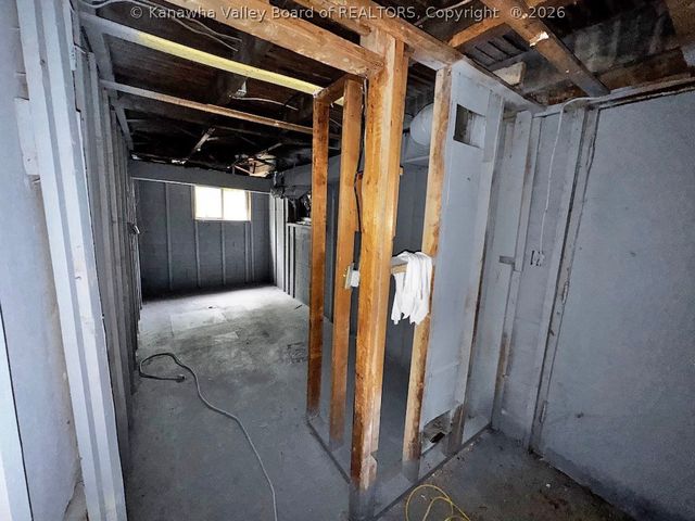 629 Virginia Street W, Charleston, WV 25302