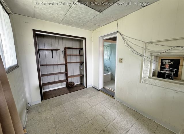 629 Virginia Street W, Charleston, WV 25302