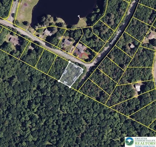 302 Traverse Road, Lehman Twp, PA 18328