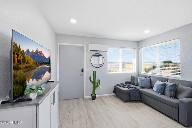 11210 W PUEBLO Court, Sun City, AZ 85373