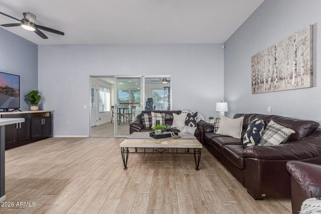 11210 W PUEBLO Court, Sun City, AZ 85373